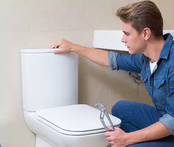 Expert Plumber for Toilet Replacement in Kenosha, WI: Schedule Affordable Toilet Replacement Services with Us